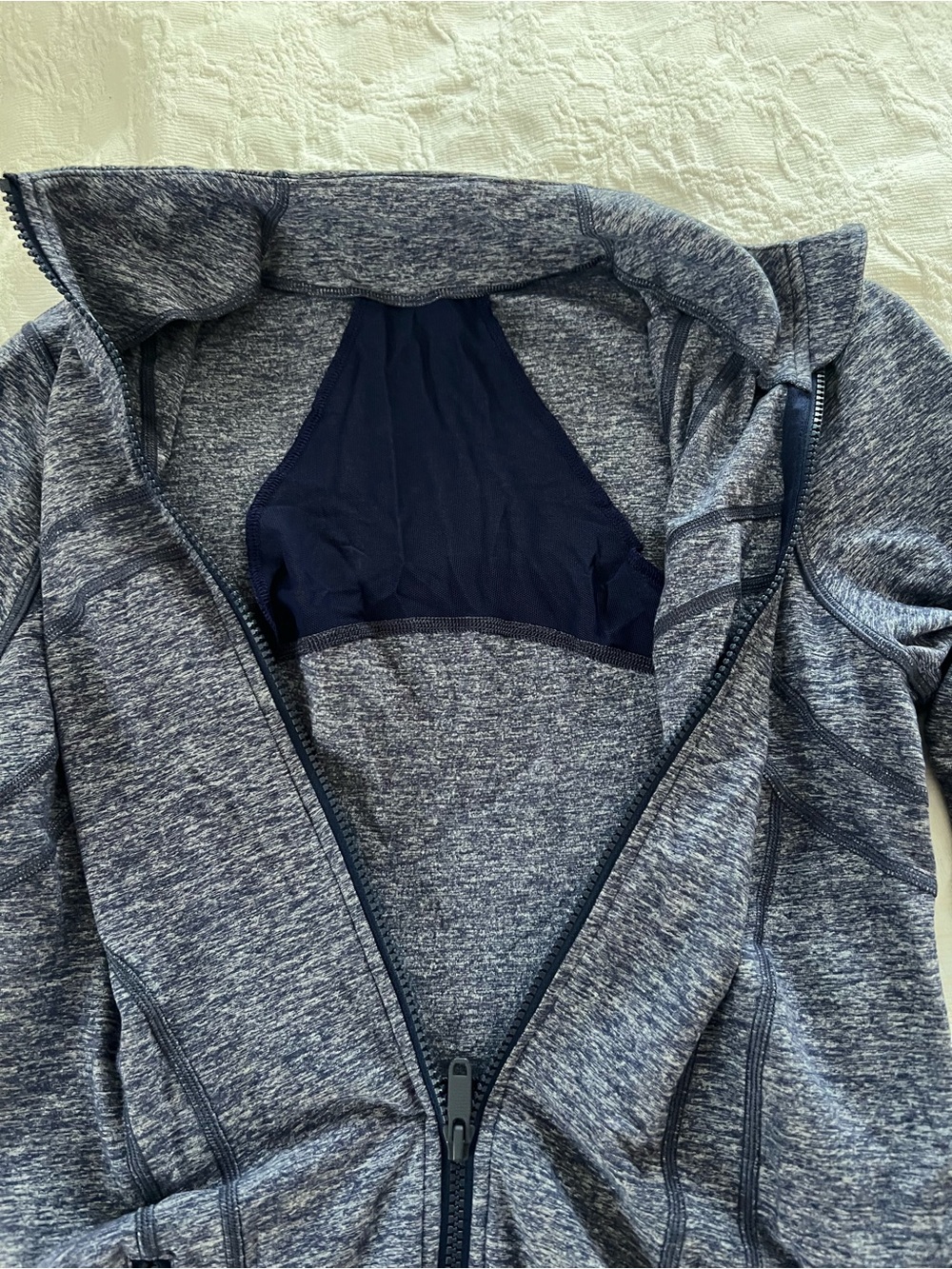 Lululemon Jacket - Picture 3 of 5